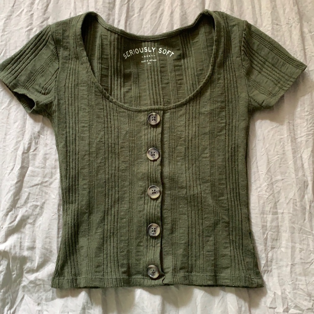 Cute button top